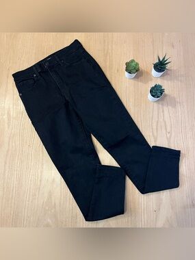 Levi’s Mile High Super Skinny Jeans in Black